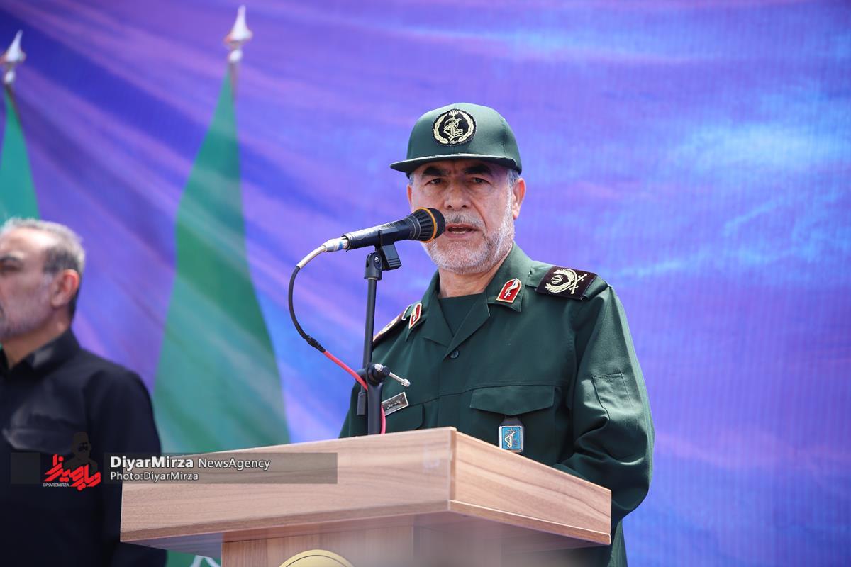 معاون سیاسی سپاه پاسخ می دهد: آیا مذاکره حرام است؟
