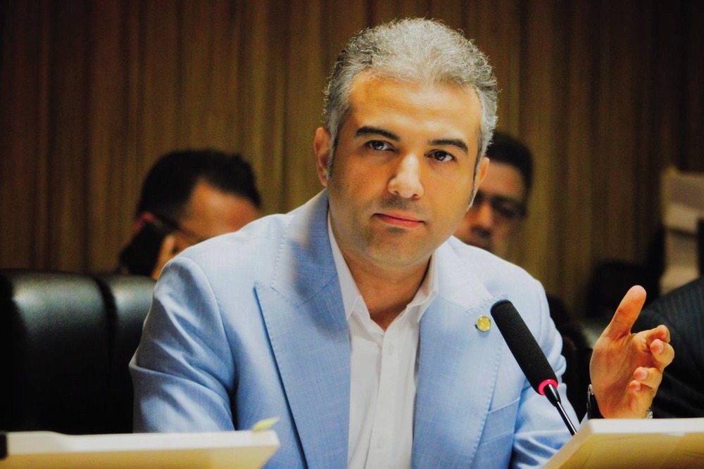 انتقاد شدید عضو شورای شهر رشت از وضعیت خانه میرزا کوچک جنگلی: از اهداف بازآفرینی فرهنگی دور هستیم